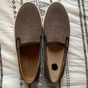 Olukai slip on shoes